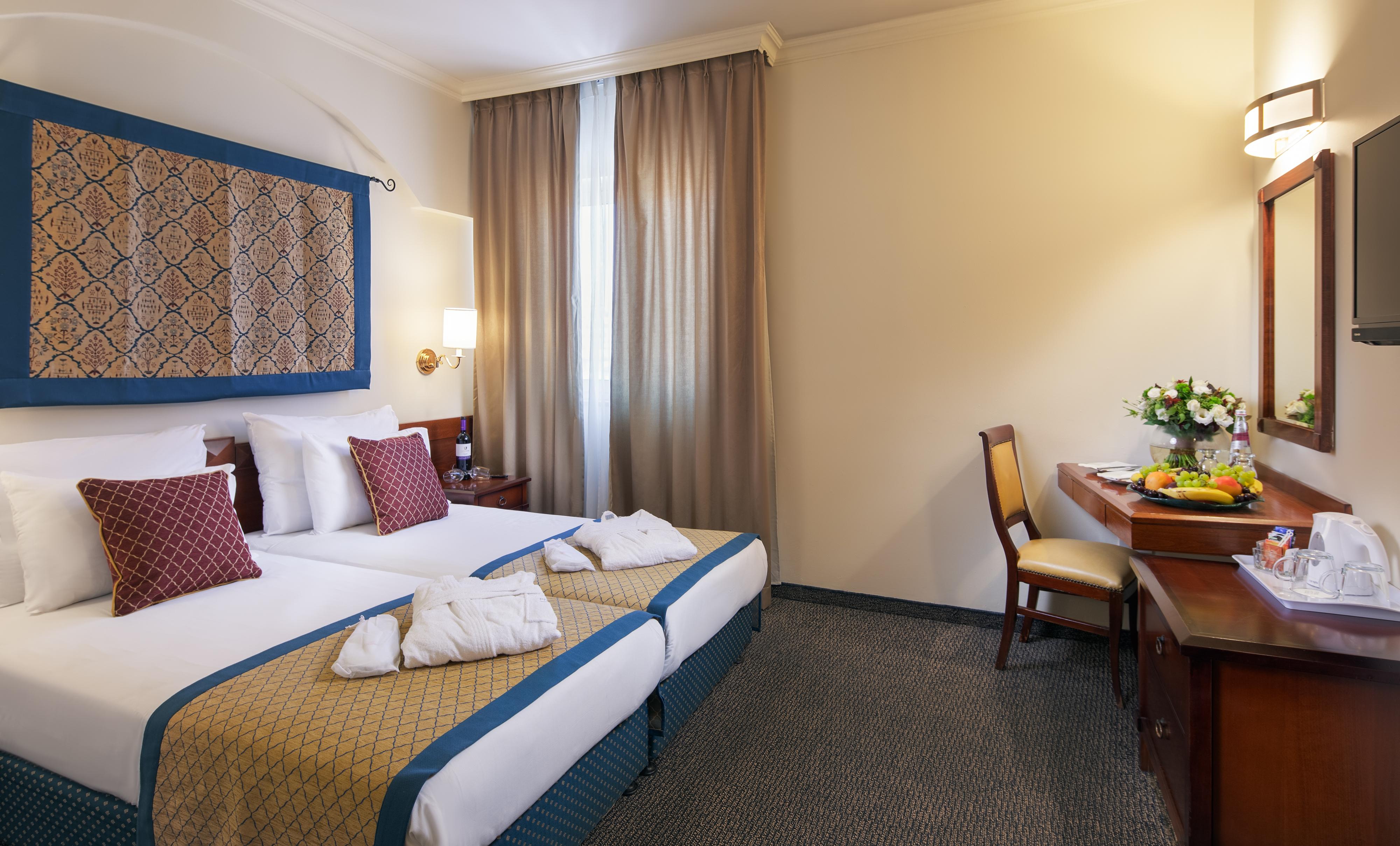Prima Palace Hotel Yerusalem Bagian luar foto
