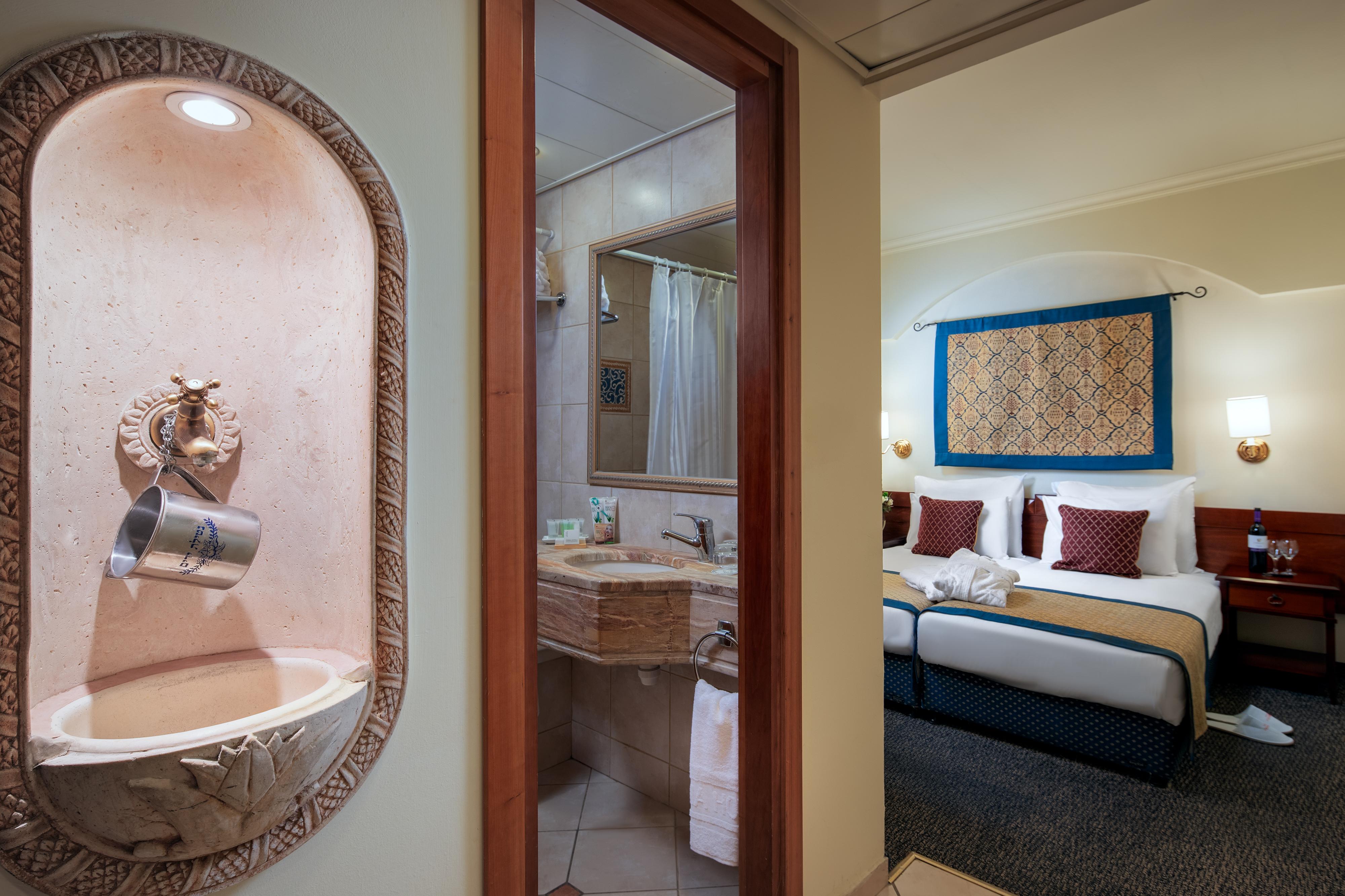 Prima Palace Hotel Yerusalem Bagian luar foto